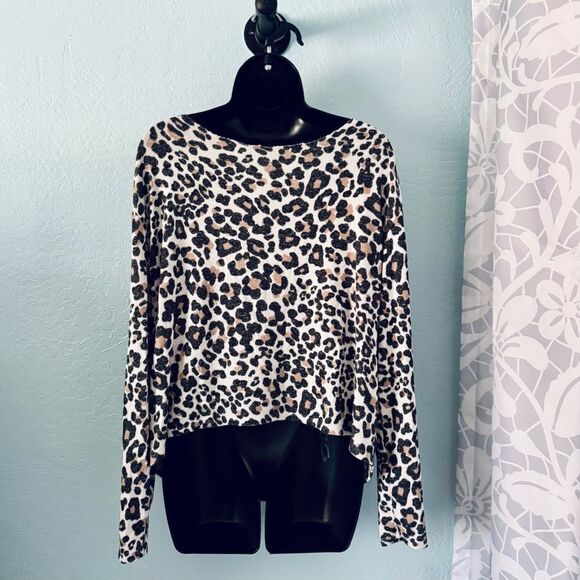 Unbranded Cheetah Print Pullover Knit Sweater Size Medium - Picture 6 of 6